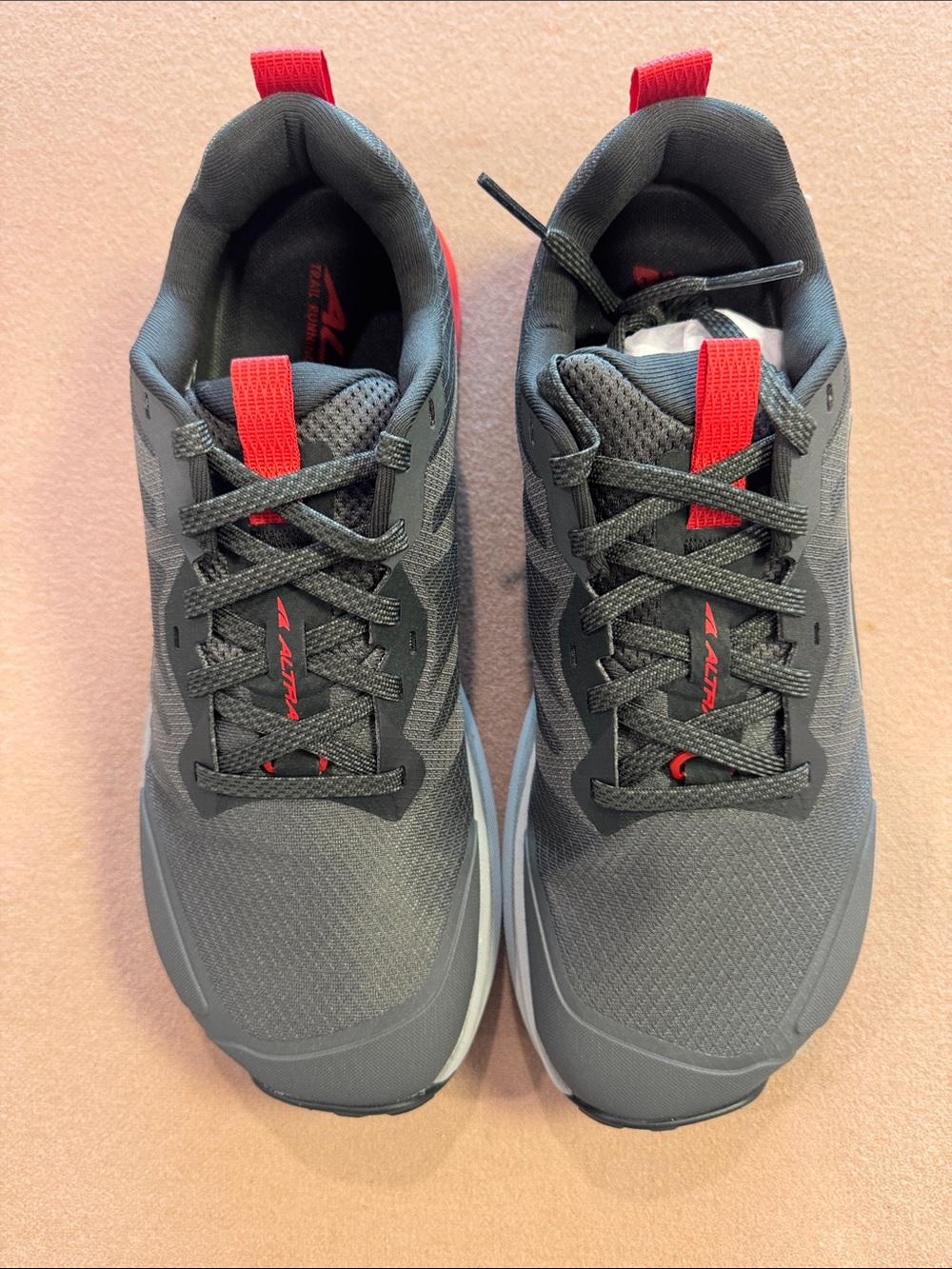 Altra Lone Peak 9 Men's Gray Red Trail Running Shoes Size 10 NWT
